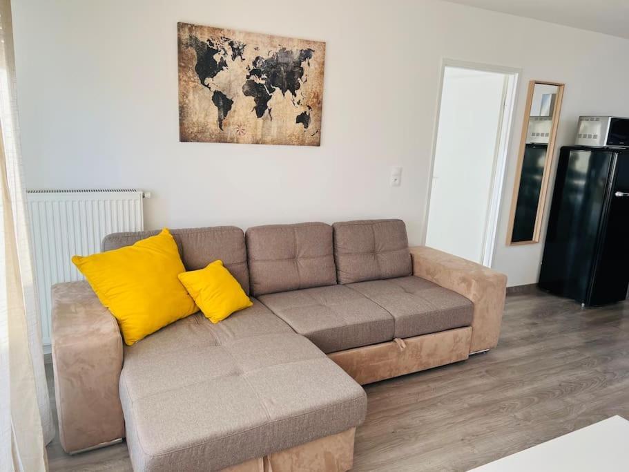 Harmonieux/Bezannes/Pkg Prive Apartment Luaran gambar