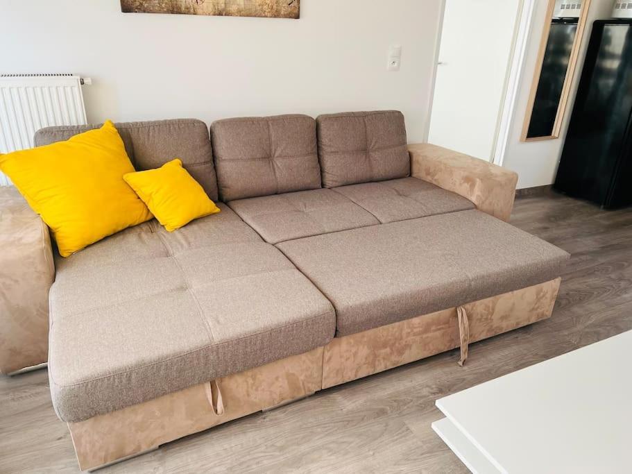 Harmonieux/Bezannes/Pkg Prive Apartment Luaran gambar